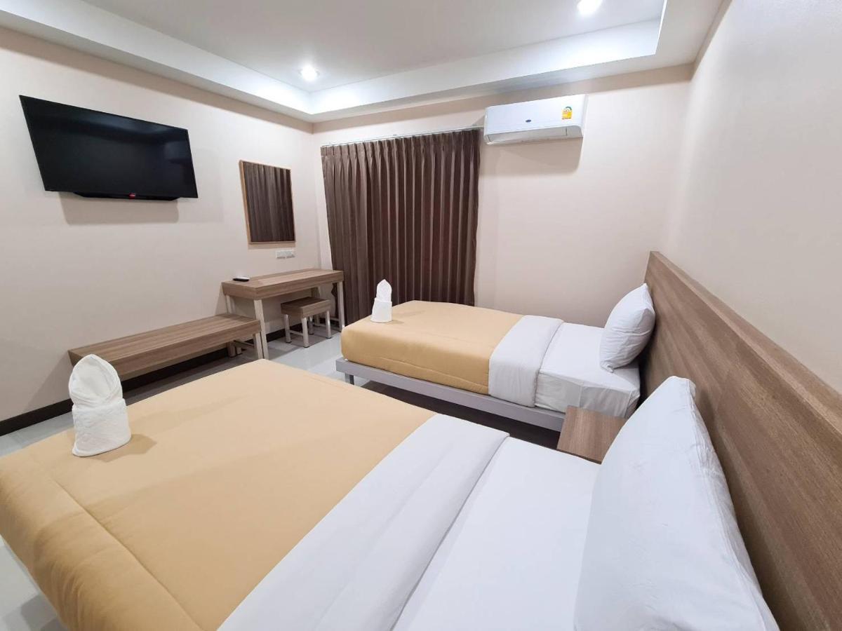 Grand Maihom Hotel Chiang Mai Bagian luar foto